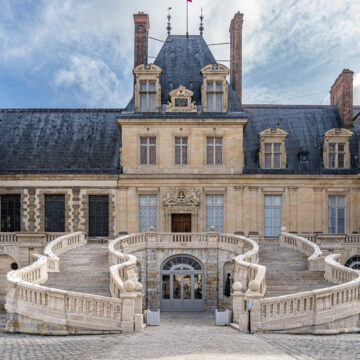 856873-chateau-de-fontainebleau-napoleon-iii-et-eugenie-a7c3764.jpg Monumentul favorit al francezilor în 2025 este Fontainebleau