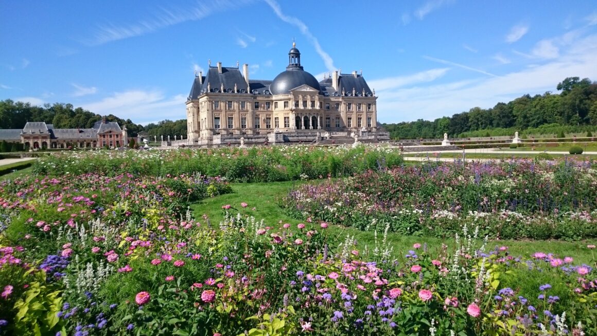 Vaux-le-Vicomte te invită la o cină romantică cu 2.000 de lumânări