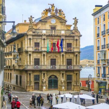 Pamplona, Geneva și Harlow sunt printre cele mai apreciate