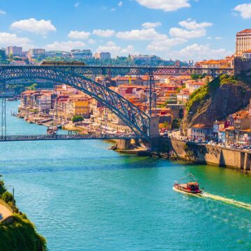 Titan Travel are clasamentul destinațiilor pentru o vacanță cu amicii