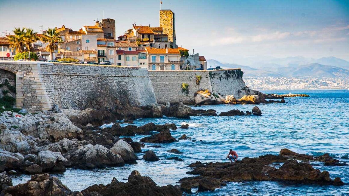 Coasta de Azur îți dezvăluie comori ascunse