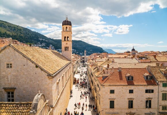 Septembrie și octombrie sunt lunile perfecte pentru city break