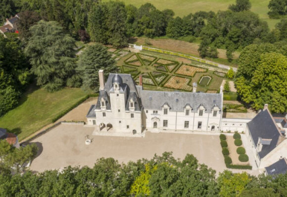 Ce castel vizitezi astăzi? Château de la Vallière