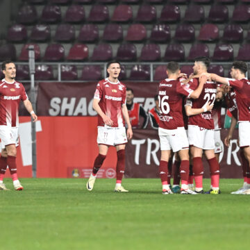 Atacantul-care-a-facut-senzatie-pentru-Rapid-e-la-un-pas-de-transferul-vietii-la-un-club-legendar-din-Premier-League-scaled.jpg Atacantul care a făcut senzație pentru Rapid e la un pas de transferul vieții, la un club legendar din Premier League
