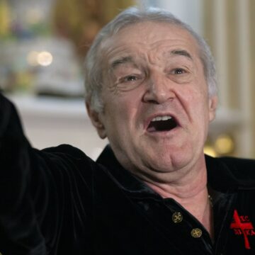 Decizia-care-l-a-costat-scump-pe-Gigi-Becali-in-derby-ul-FCSB-Dinamo.-„L-ai-nenorocit.jpg Decizia care l-a costat scump pe Gigi Becali în derby-ul FCSB