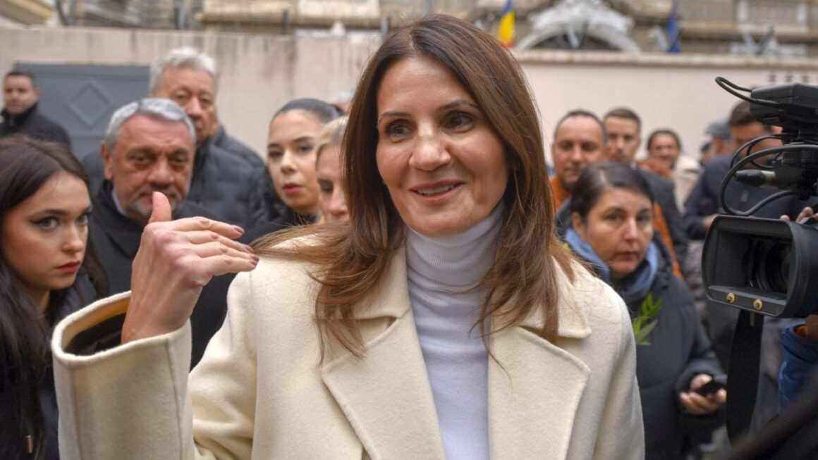 cum apar în acte apartamentul de 4 mp, terenul de 13 mp și veniturile de 384.288 lei