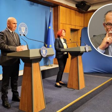 ilie-bolojan-ioana-dogioiu-sandro-ruotolo-cristian-otopeanu-e1766399681295.jpeg „La conferințele de presă, premierul este musafirul cetățenilor”