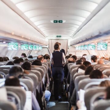 Motivul pentru care un avion a aterizat de urgență în Japonia. Ce a cerut un bărbat