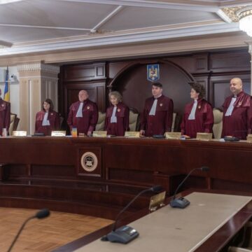 Scandal la CCR. Reacția judecătorilor puși de PSD care au blocat decizia privind pensiile speciale: o acuză pe șefa CCR de lucruri „fără precedent”