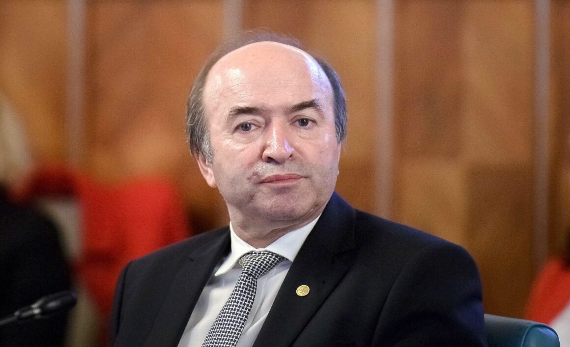 Tudorel Toader anticipează verdictul CCR referitor la pensiile magistraților: „S-a creat o presiune”