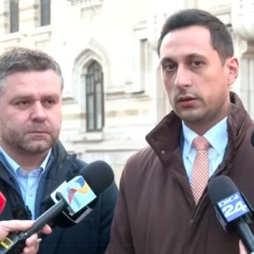 vlad-gheorghe-se-retrage-din-cursa-pentru-primaria-bucuresti-pentru-ciprian-ciucu-cu-doar-5-zile-inaintea-alegerilor-e1764662706197.jpg Vlad Gheorghe s-a retras din cursa pentru Primăria București pentru Ciprian Ciucu, cu 5 zile înaintea alegerilor