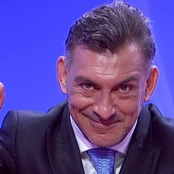 Ilie-Dumitrescu-revine-in-fotbal-dupa-16-ani-E-gata-de-un-mega-proiect-in-Superliga.webp.webp Ilie Dumitrescu revine în fotbal după 16 ani! E gata de un mega-proiect în Superliga