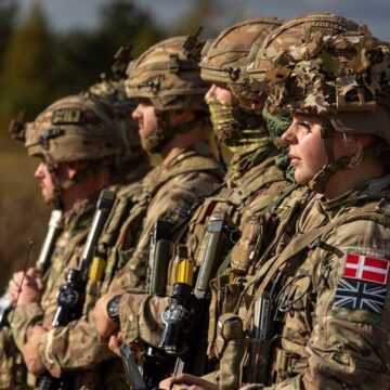 „Întâi vom trage, apoi vom pune întrebări”, avertizează Danemarca în cazul unui posibil atac al SUA