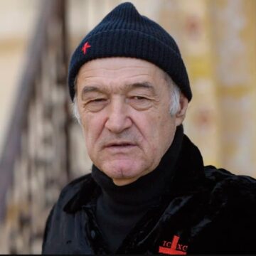 Gigi-Becali-nu-poate-trece-peste-tradarea-suprema.jpg „Să vorbească cu soția. Familia îl ceartă când stă pe bară”