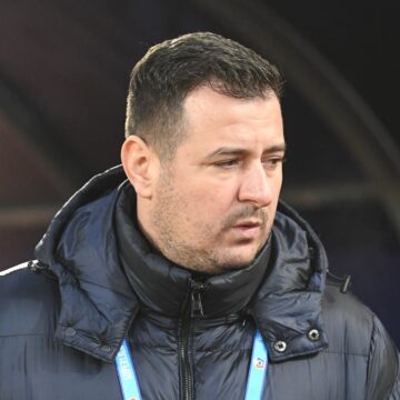 Reactia-lui-Ianis-Zicu-dupa-ce-Gigi-Becali-s-a-plans-ca-Farul-n-a-ajutat-o-pe-FCSB.jpg Reacția lui Ianis Zicu după ce Gigi Becali s-a plâns că Farul n-a ajutat-o pe FCSB: „De la el am învățat!”