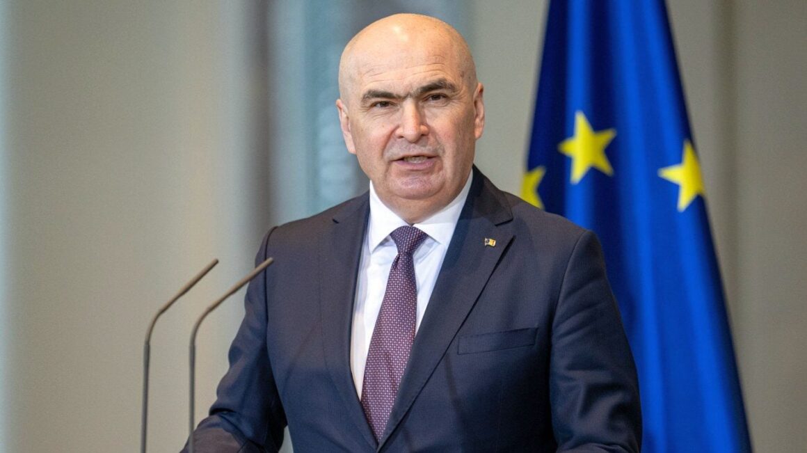 Bolojan spune că e fals că România ajută Ucraina cu bani mulți, în timp ce românii trăiesc prost: „Să discutăm deschis”