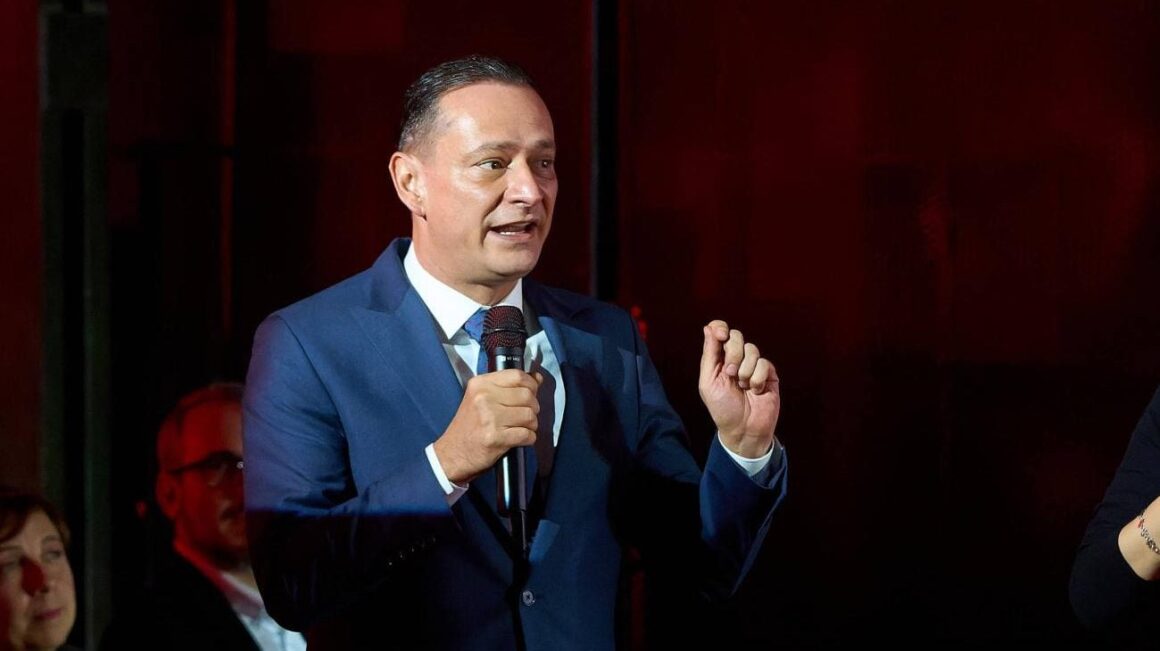 Proiectul privind apa caldă și căldura e blocat. Băluță a spus că urmează greva în CGMB