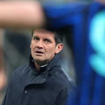Cristi-Chivu-reactie-fulger-despre-faza-penalty-ului-neprimit-in-Milan-–-Inter.-I-a-amutit-pe-italieni-„Nu-mai-e-nimic-de-zis.jpg Cristi Chivu, reacție fulger despre faza penalty-ului neprimit în Milan – Inter. I-a amuțit pe italieni