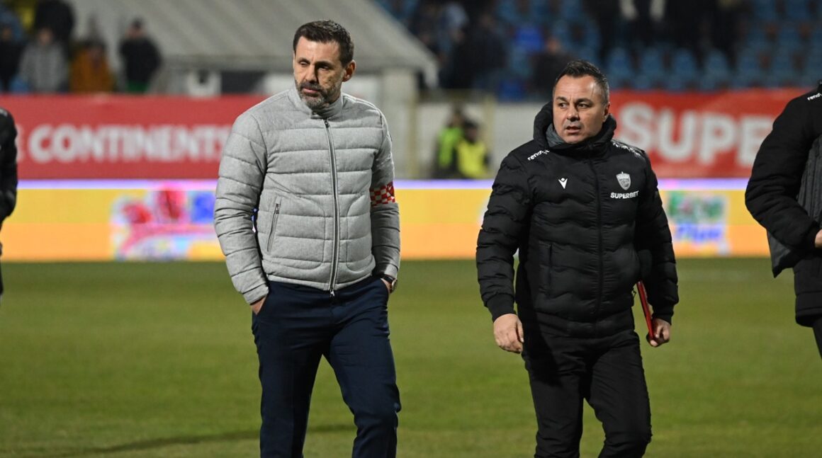 Ultrașii din PCH și Peluza Sud au mers în cantonament după boicotul de la meciul cu Metalul Buzău