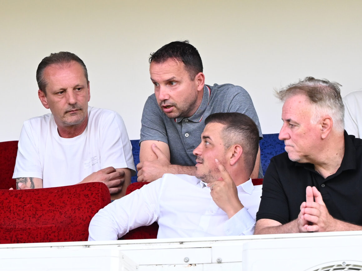 UNIREA-SLOBOZIA-FC-VOLUNTARI-BARAJ-RETUR-SUPERLIGA-SUPERBET-2.06.20252.jpg Sorin Paraschiv, director sportiv la FC Bihor Oradea