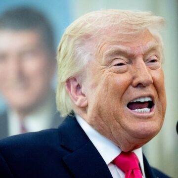 donald-trump-24-martie-2026.jpg Trump se confruntă cu două „opțiuni proaste” în acest conflict