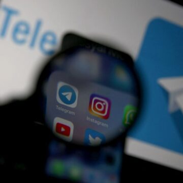 hepta4876806.jpg Cum folosește Mossadul Telegram și Instagram pentru a porni o revoltă în inima Iranului