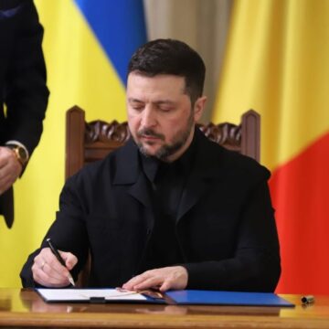 volodimir-zelenski-semneaza-acord-colaborare-romania-ucraina-palatul-cotroceni-12-martie-2026.jpg România și Ucraina au semnat un parteneriat privind producția comună de drone