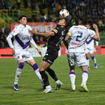 fc-arges-universitatea-craiova-0-1-live-text-online-in-etapa-6-din-play-off-ul-superligii-scaled.jpg FC Argeș – Universitatea Craiova Live Text Online de la ora 20:30, în etapa 6 din play-off-ul Superligii