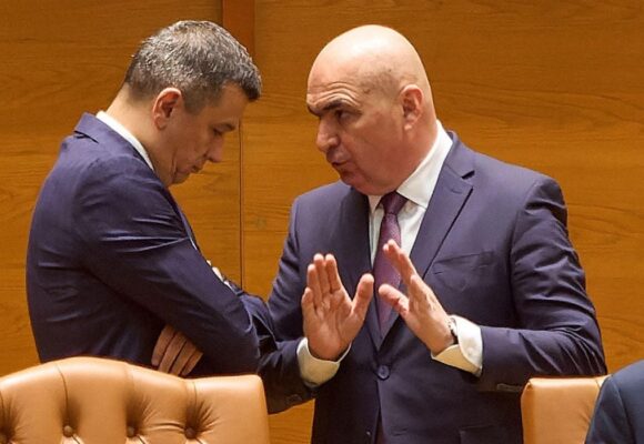 „Vreți să fie totul ca înainte pentru voi și-ai voștri, sunteți dispuși să dați foc la țară!”