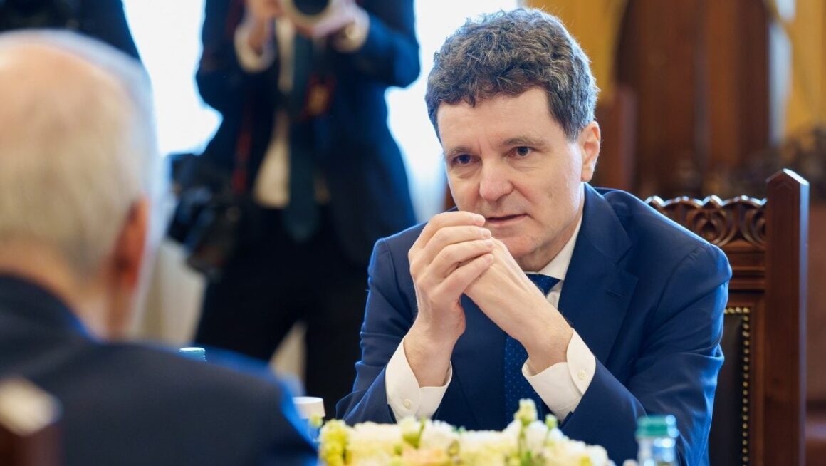 De ce i-a chemat Nicușor Dan pe Bolojan, Bogdan Ivan, Ciprian Șerban și pe șefii OMV și Rompetrol la Cotroceni