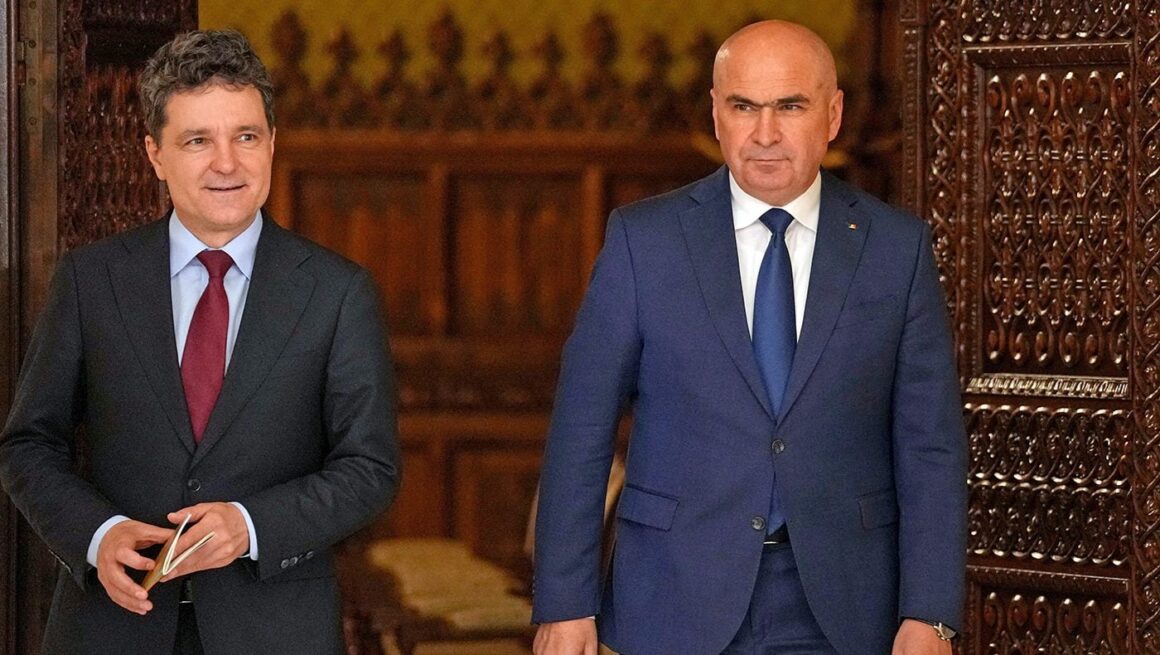 nicusor-dan-ilie-bolojan-hepta8411542-copy-e1775669104373.jpg Nicușor Dan nu a respins varianta să desemneze alt premier de la PNL dacă PSD îi retrage sprijinul lui Bolojan