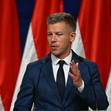 „Propagandă de tip Coreea de Nord”