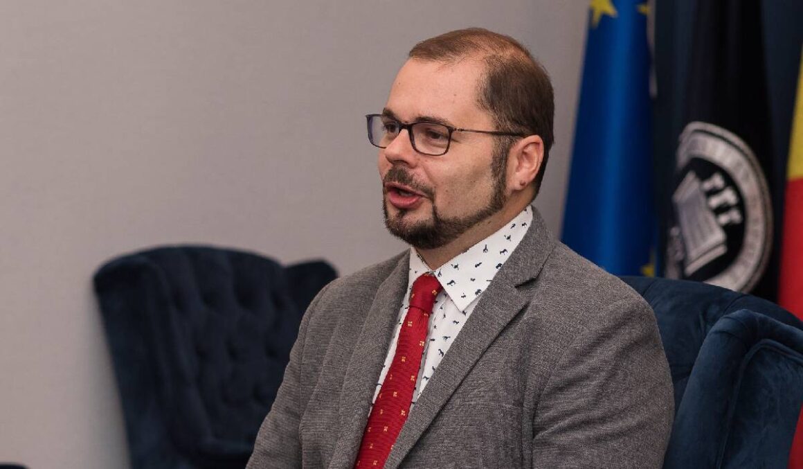 Ce spune un profesor de științe politice după retragerea miniștrilor PSD