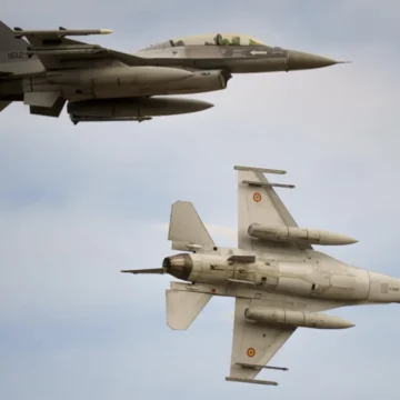 2485514-romanian-air-force-f-16-1200x675.webp.webp Ruşii au atacat cu drone la graniţa cu România, iar locuitorii din județul Tulcea au primit un mesaj RO-Alert