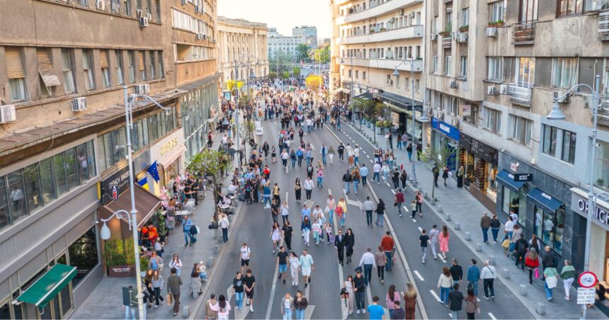 ANM emite cod galben de vânt puternic pentru mai multe regiuni din România