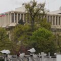 Ambasadorul Rusiei la Paris se plânge că nu mai poate cumpăra combustibil: „La instigarea unei bănci belgiene”