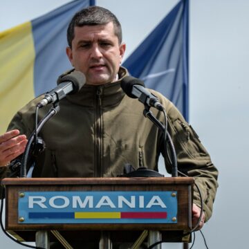 Avionul ministrului Radu Miruță, cel care decide soarta Stelei, bruiat prin sisteme avansate în zbor spre Lituania!