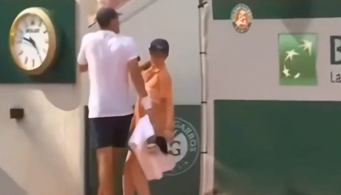 cum-se-apara-jucatorul-spaniol-acuzat-ca-a-creat-un-moment-controversat-la-roland-garros-cu-o-fata-de-mingi.jpg Jucătorul spaniol a vorbit despre faza controversată cu fata de mingi de la Roland Garros