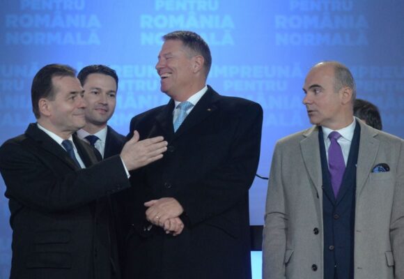 hepta4770859.jpg Stelian Tănase le-a spus liberalilor în față că au ajuns „slugile lui Iohannis” pentru funcții și beneficii