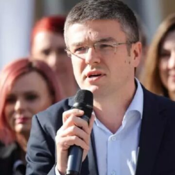 irineu-darau.jpg Un ministru USR primește bani publici pentru șase cabinete parlamentare fără a avea angajați