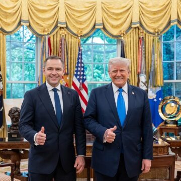karol-1200x675.jpg Trump anunță că Statele Unite vor trimite încă 5000 de trupe americane în Polonia, ca răsplată pentru victoria lui Karol Nawrocki la alegerile prezidențiale