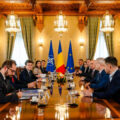 „Ar fi o perioadă de așezare. Politicienii sunt principalul bruiaj al societății și ei nu înțeleg lucrul ăsta”