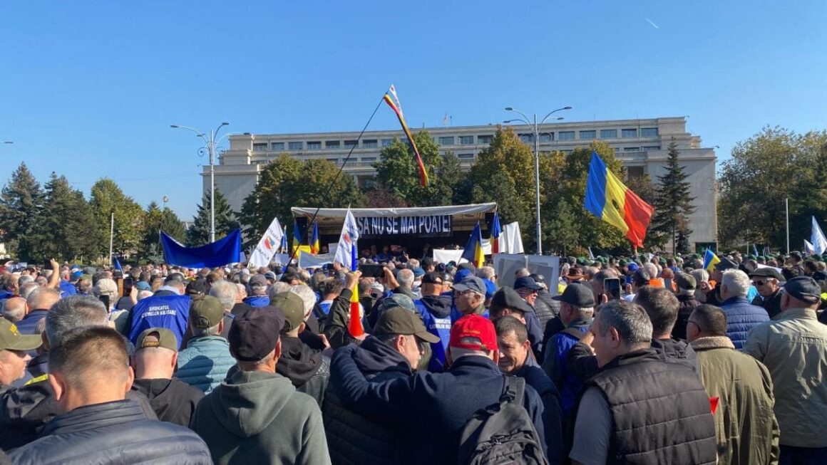„Ar putea lua locul pe care l-a avut Viktor Orban”