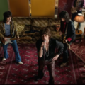 The Rolling Stones impresionează cu noul videoclip „In the Stars”, generat de Inteligența Artificială. Membrii trupei, în prezent vârstnici, arată ca în anii ’70