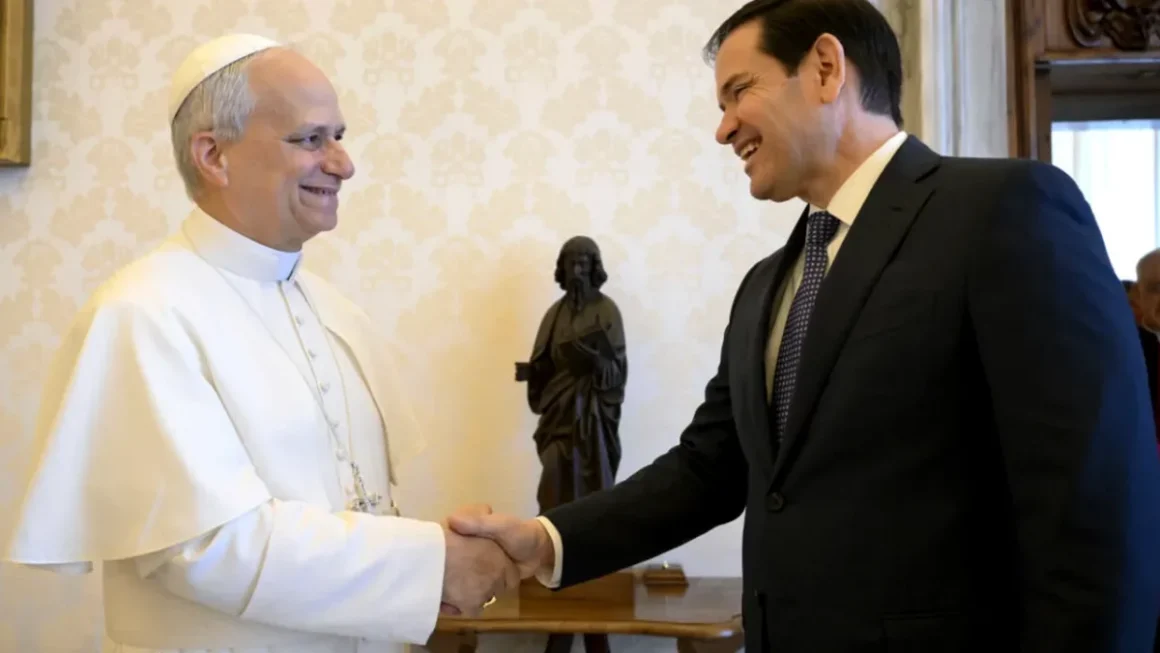 Vizita la Vatican nu urmărește împăcarea cu Papa