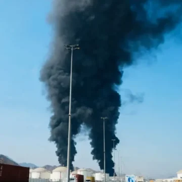 uae-1200x675.webp.webp Atac cu dronă la centrala nucleară Barakah din Emiratele Arabe Unite. Oficialii EAU nu au acuzat oficial Iranul, în timp ce Trump și Netanyahu se pregătesc de reluarea bombardamentelor
