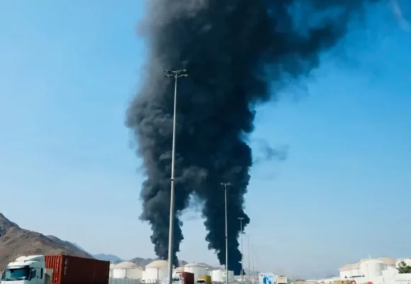 uae-1200x675.webp.webp Atac cu dronă la centrala nucleară Barakah din Emiratele Arabe Unite. Oficialii EAU nu au acuzat oficial Iranul, în timp ce Trump și Netanyahu se pregătesc de reluarea bombardamentelor