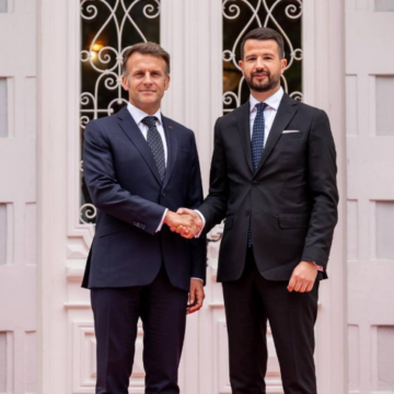 Captura-de-ecran-2026-06-06-013232.png Emmanuel Macron a efectuat prima vizită oficială în Muntenegru, reafirmând sprijinul Franței pentru aderarea la UE