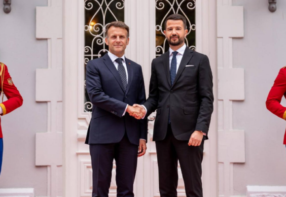 Captura-de-ecran-2026-06-06-013232.png Emmanuel Macron a efectuat prima vizită oficială în Muntenegru, reafirmând sprijinul Franței pentru aderarea la UE