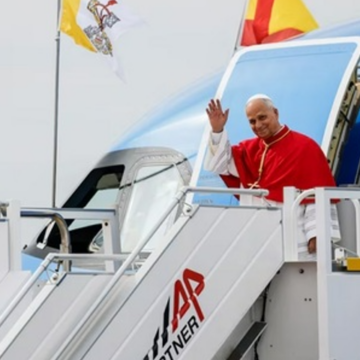 Captura-de-ecran-2026-06-06-131237.png Papa Leon al XIV-lea a aterizat la Madrid, prima etapă a unei vizite de şapte zile în Spania